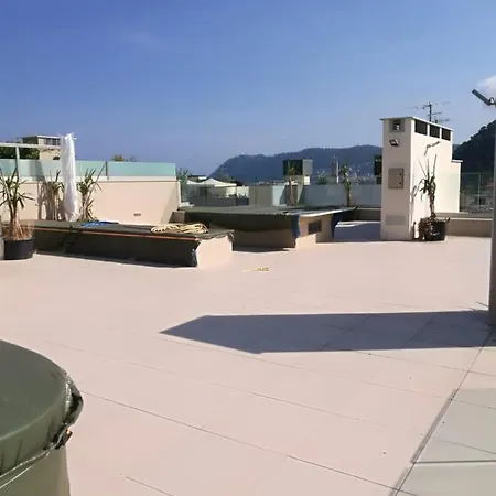 Апартаменты House Vista Mare Алассио